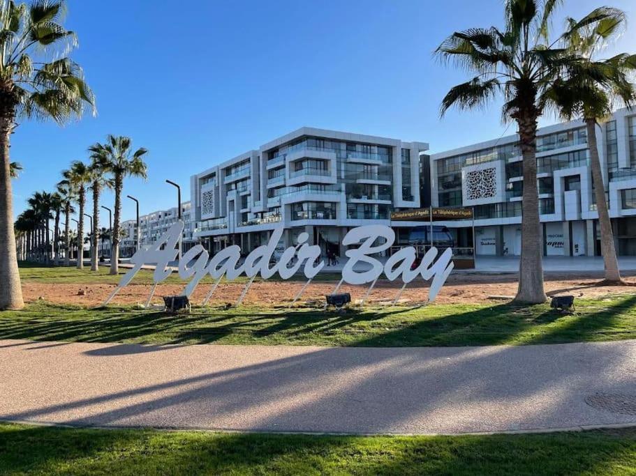 Appartement De Luxe ,Piscine,Parking,Terrasse Agadir Buitenkant foto