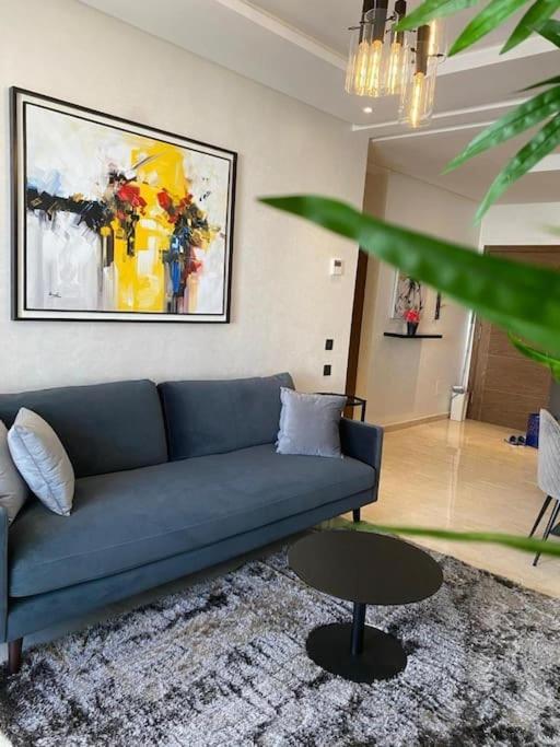 Appartement De Luxe ,Piscine,Parking,Terrasse Agadir Buitenkant foto