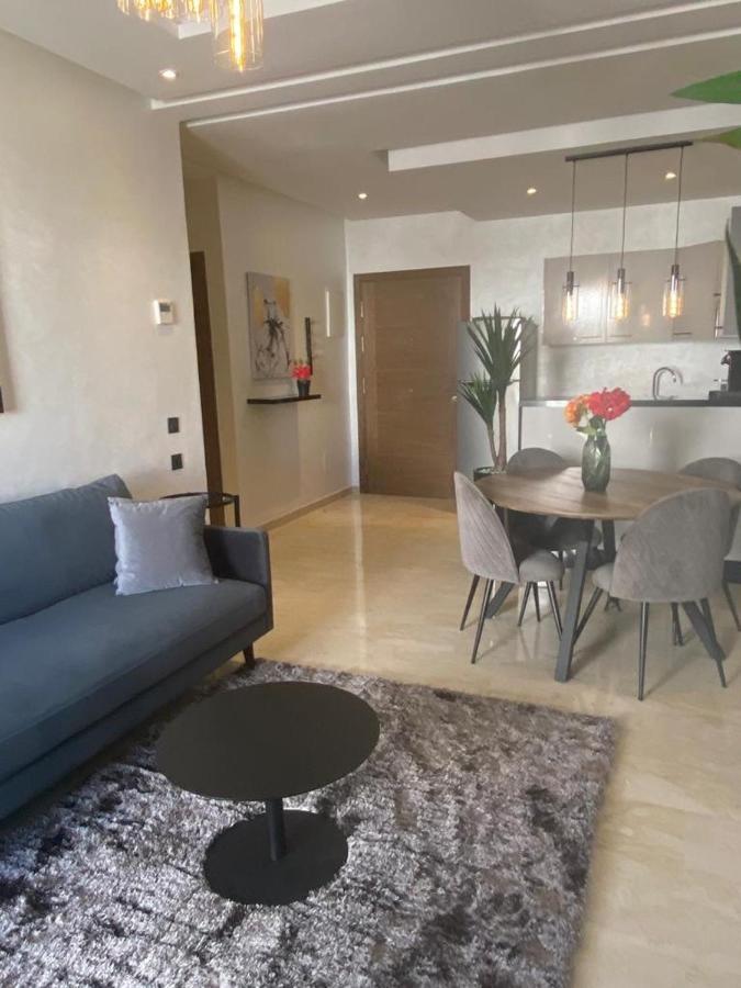 Appartement De Luxe ,Piscine,Parking,Terrasse Agadir Buitenkant foto
